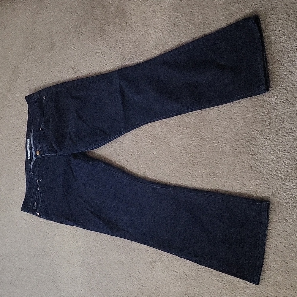 Used Joe's Jeans The Honey Flare Curvy Dark Wash Jeans size 31 inseam 30.5